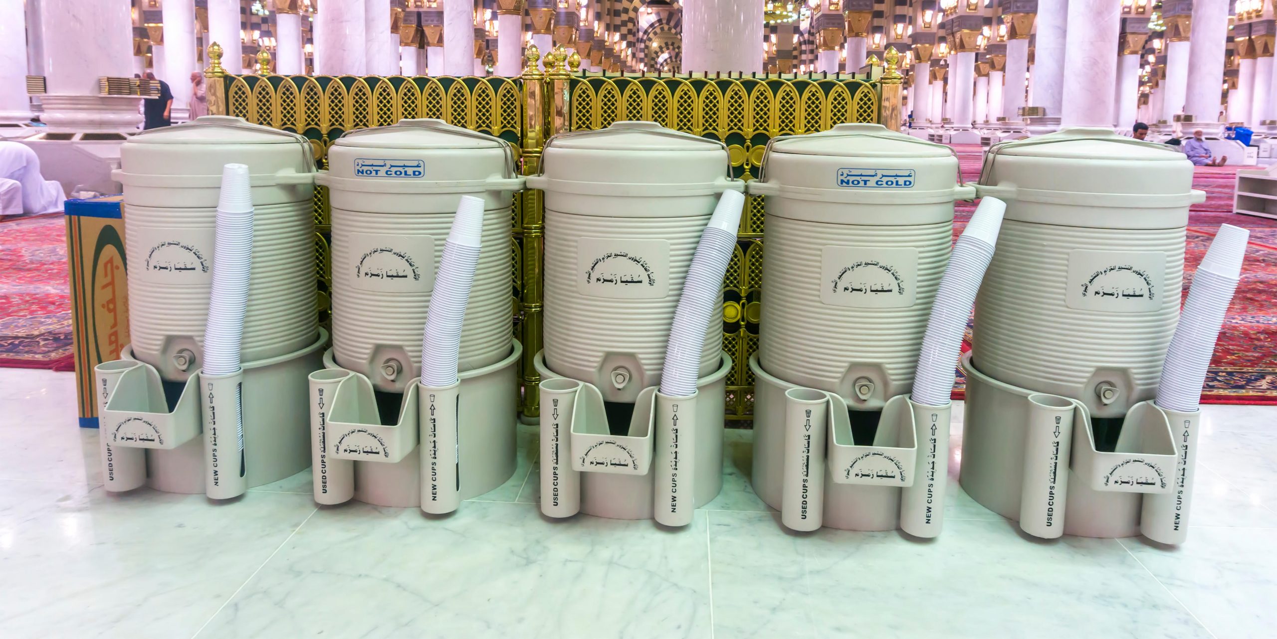 The Miraculous Zamzam Water: A Divine Drink for Sale Online, by ZAMZAM  WATER ONLINE